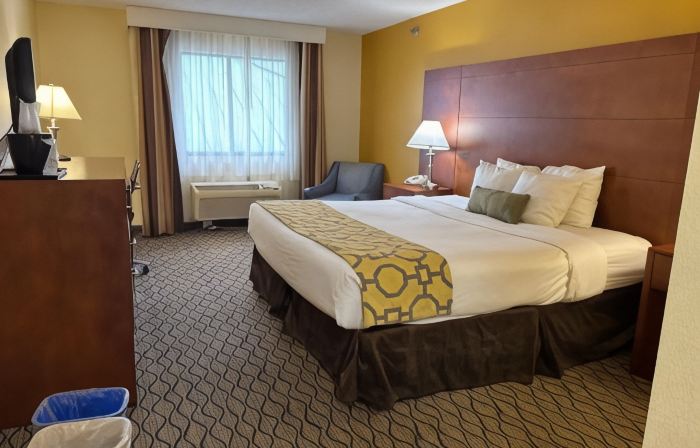 Baymont by Wyndham Mishawaka South Bend Area