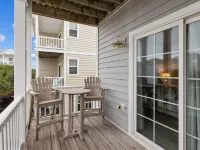 Seaside Villa w/ elevator 3bedroom~5Beds~Sleeps 8 - 4-Star