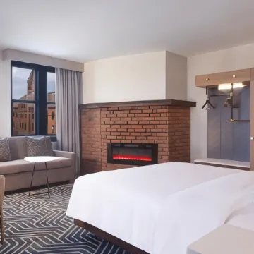 Hotel Royer Urbana Champaign, Tapestry Collection by Hilton Отели в г. Шампейн