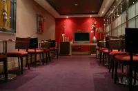Washington Parquesol Suites & Hotel Hotels in Laguna de Duero