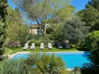 Le Clos Pastel Chambres d'hôtes et Son Studio Suite - Adultes Only - 수영장