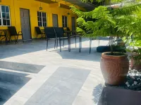 Motel Seri Mutiara Hotels near Legenda Park