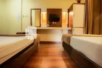 Hatta Guest House Syariah Near Hayam Wuruk Jelutung Mitra RedDoorz Hotels in Pakuan Baru