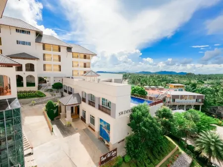 Royal Hill Satun Hotel