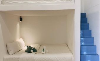 Impress Hotel