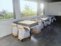 Hotel Vaishnavi Heights,  Solapur - 早餐