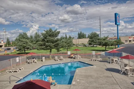 Motel 6 Everett, WA - North