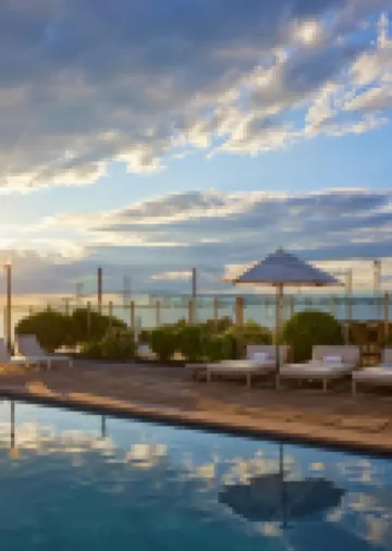 Newport Harbor Island Resort