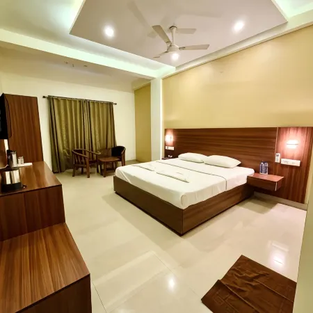 Hotel Citywalk Residency
