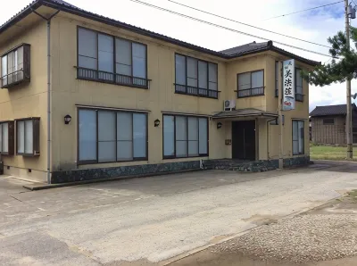 Mihamaso Hotels near 喪黒福造のスマイルベンチ