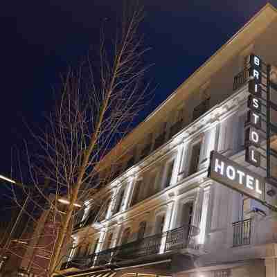 Hôtel Le Bristol Avignon Hotel Exterior