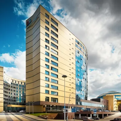 Отель Victoria Olimp Hotel Минск Отели рядом с достопримечательностью «Государственное предприятие "БелЭкспо"»
