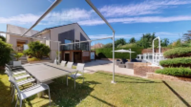 Villa Amare Granville โรงแรมใน