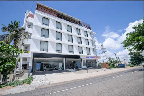 Myspace Chindanur Comforts Hotels in Chitradurga