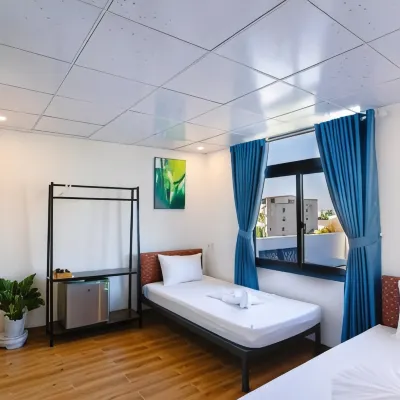 New World Hotel โรงแรมใกล้สะพาน Thanh Toan
