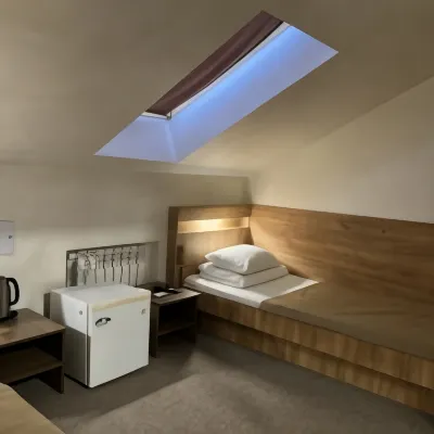 Monest Hotel Hotel in zona Railway Station