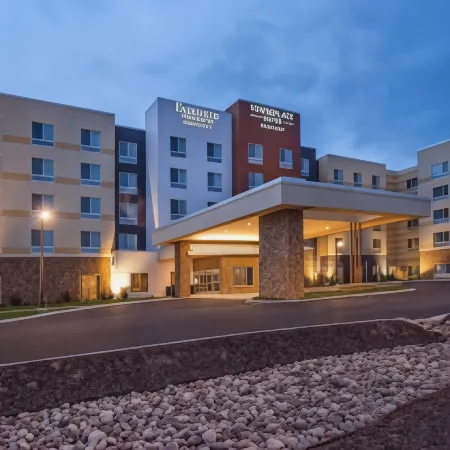 Fairfield Inn & Suites Altoona