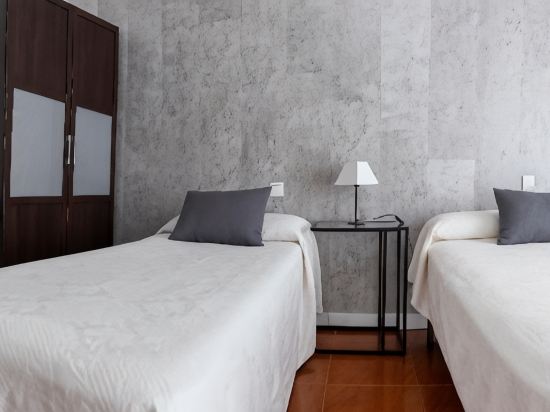Hostal Tokio