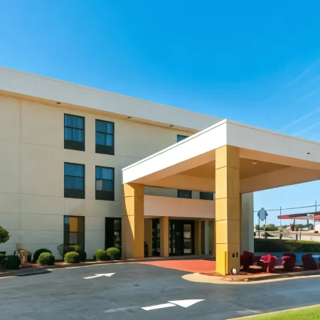 Comfort Inn & Suites