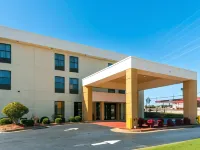 Comfort Inn & Suites Hotels in Troup County