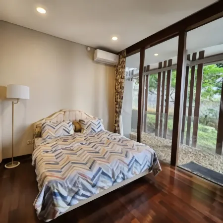 C8 Home Dago Pakar Отели рядом с достопримечательностью «Dago Pakar Water Fall»