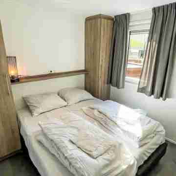 Pavilion l'Etage 6 Rooms