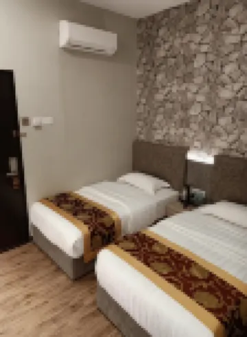 M Global Hotel