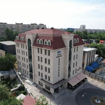 Ozen Palace Hotel