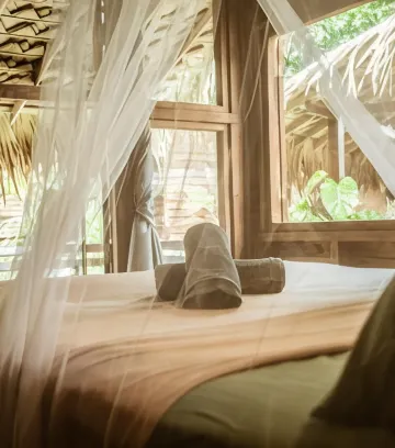 ห้องพรีเมี่ยมพร้อมระเบียง(เตียงควีนไซส์)