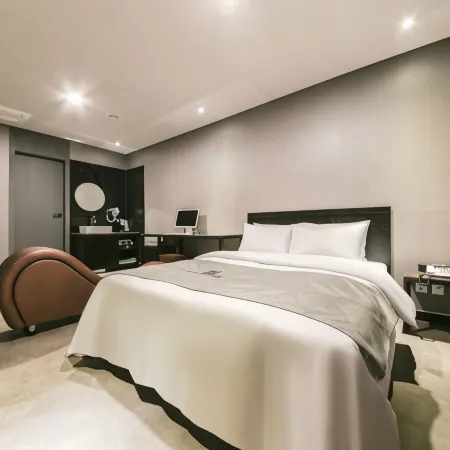 Yangju Hotel Black Отели рядом с достопримечательностью «Стадион Ыйджонбу»