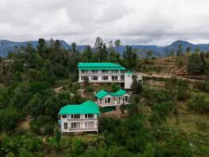 Shree Parijat Resort - Luxury Resort in Mukteshwar