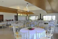 Magalong Beach Resort - parcheggio