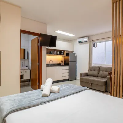 Full Studios in Rio Tavares - ALA Отели рядом с достопримечательностью «Кампече»