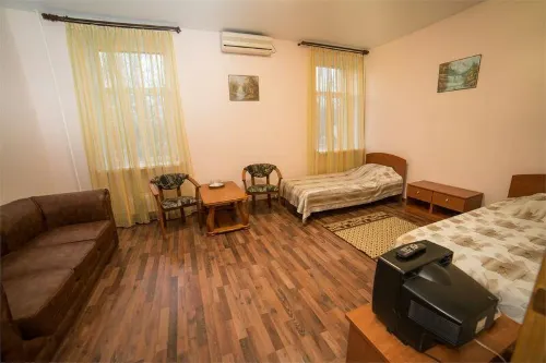 Tri Zvezdi Mini Hotel