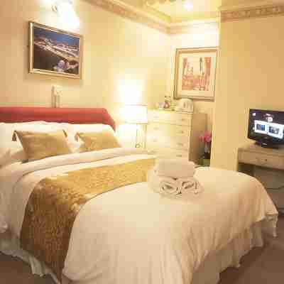 OYO Lily Hotel Blackpool Rooms