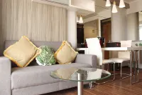 Classic 2Br Apartment at Gateway Pasteur Near Exit Toll - Rooftop Pools