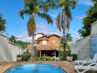 Woods Hostel Hotels near Pampulha