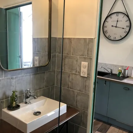 Charming studio with terrace in the heart of Vannes, 5 minutes from the port