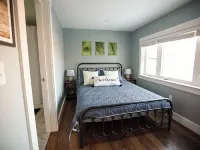 Back Bay Tuckaway Hotels in Wolfeboro