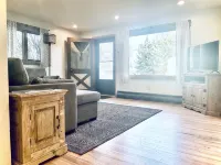 Rizen Cottage - A Cozy Montana Getaway - บังกะโล