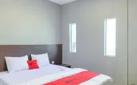 RedDoorz Plus at D San Residence Buah Batu - Wifi
