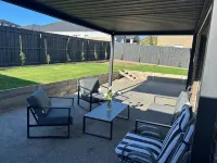 Spacious Coastal Oasis - 10 min to Torquay, 10 min to Geelong ! - 2-Star