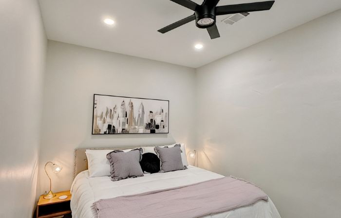 Downtown Loft Cozy 1-bedroom apartment in adorable Aberdeen with WiFi