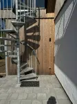 The Nightingale: Cozy & Stylish 1BR Apt w/ Balcony + Parking