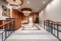 2BR Vibrant Stay Steps to French Quarter | The Mayfair - Boutique