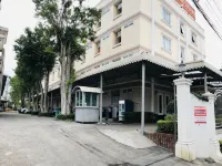 Sukanan Apartment Hotels near Kru Tor