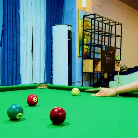 ECHENG HOTEL Отели рядом с достопримечательностью «Пляж Очутел»