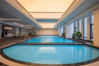 Hangzhou Bay Universal Hotel - Pools