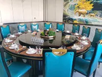 White Elephant Business Hotel - bar
