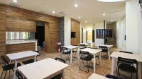 Living my life Hostel